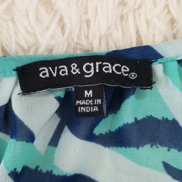 Ava & Grace Wild Print Button Blouse - Picture 3 of 4